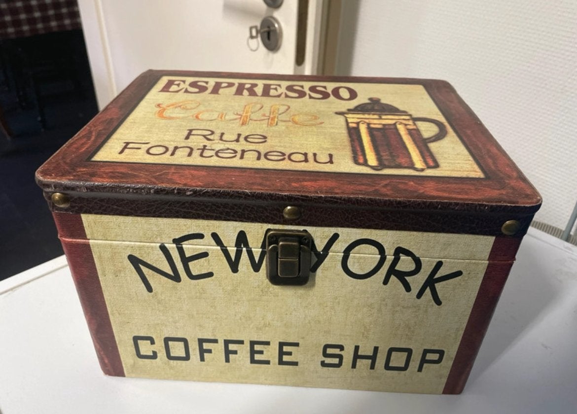 Decoratieve opbergdoos 'New York Coffee Shop', Overige materialen, Minder dan 50 cm, Gebruikt, Ophalen of Verzenden