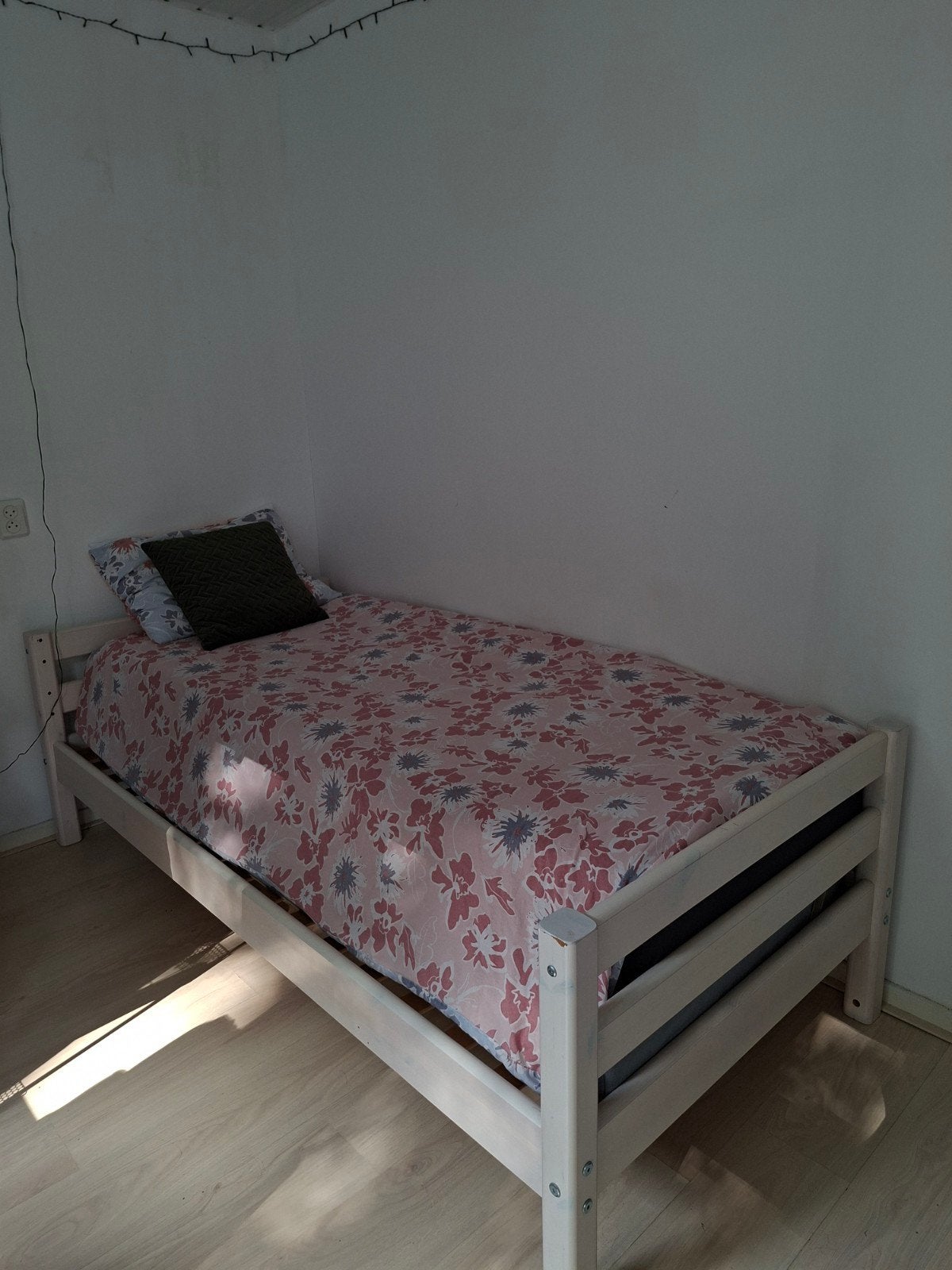 Eenpersoons bed 90x200, Gebruikt, 90 cm, Eenpersoons, Eenvoudig