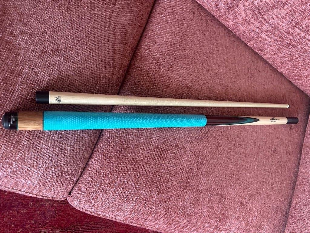 Longoni B/S-25 biljartkeu, Verzenden, Zo goed als nieuw, Keu of Ballen