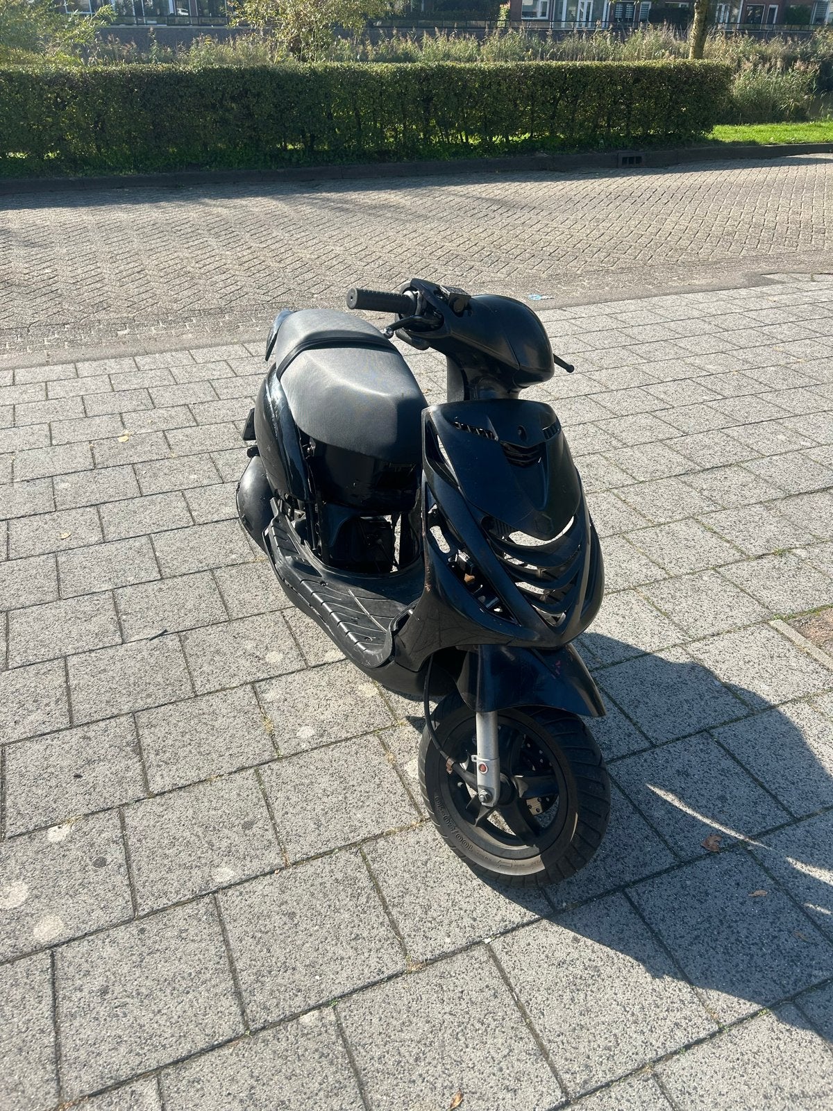 Piaggio Zip dr70 Stage 1 Getuned - Zwart, Ophalen of Verzenden, Gebruikt, Benzine, Zip