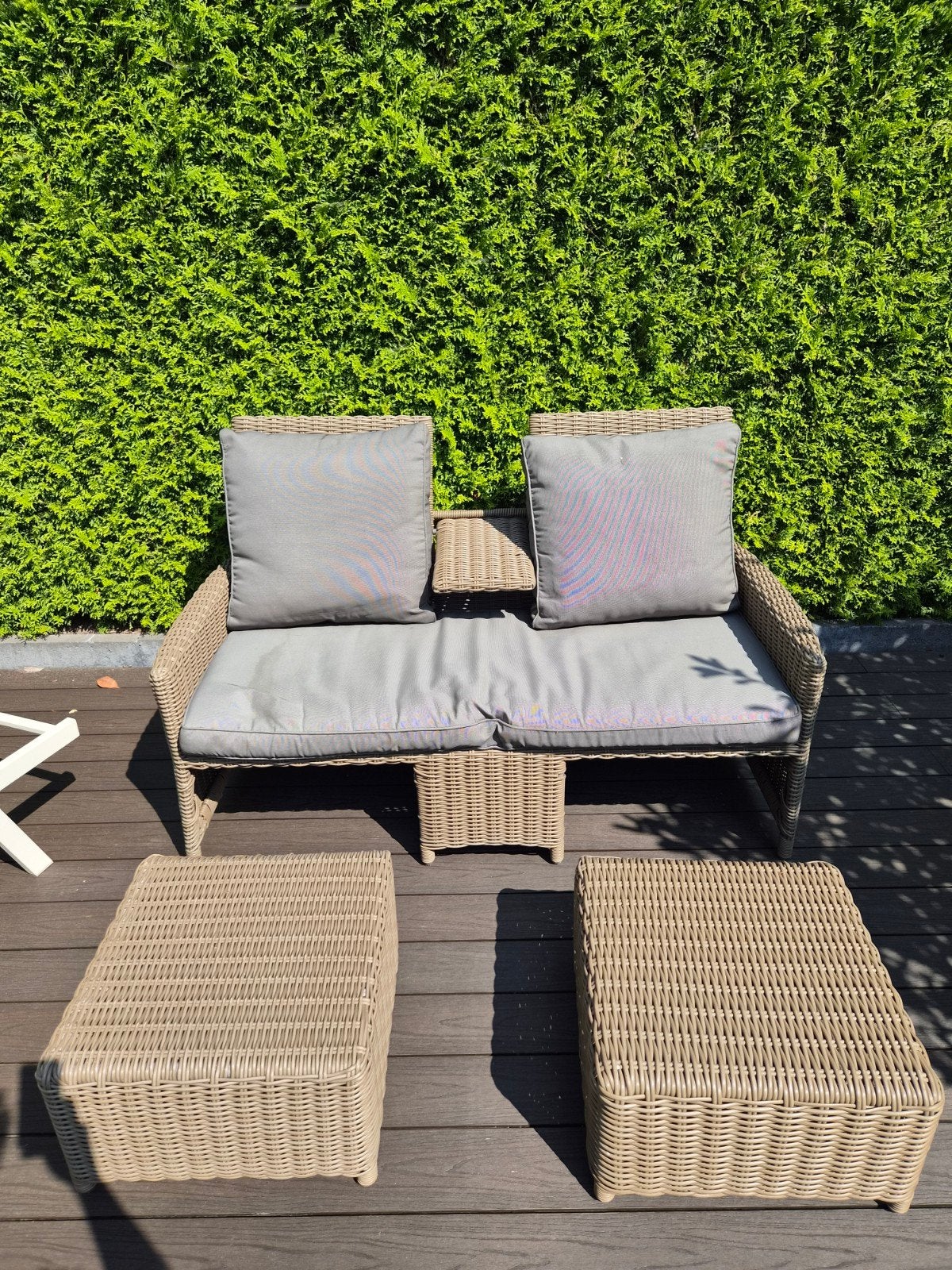 Wicker loungeset met 2 zitplaatsen en 2 hockers, Gebruikt, Bank, Loungeset, Wicker