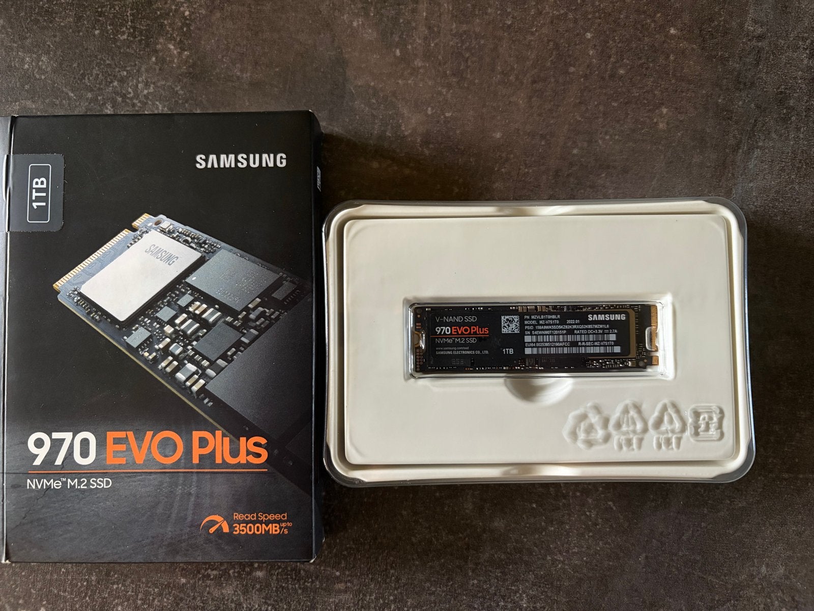 Samsung 970 EVO Plus 1TB NVMe M.2 SSD, Computers en Software, Harde schijven, Ophalen, Intern, Server, Nieuw