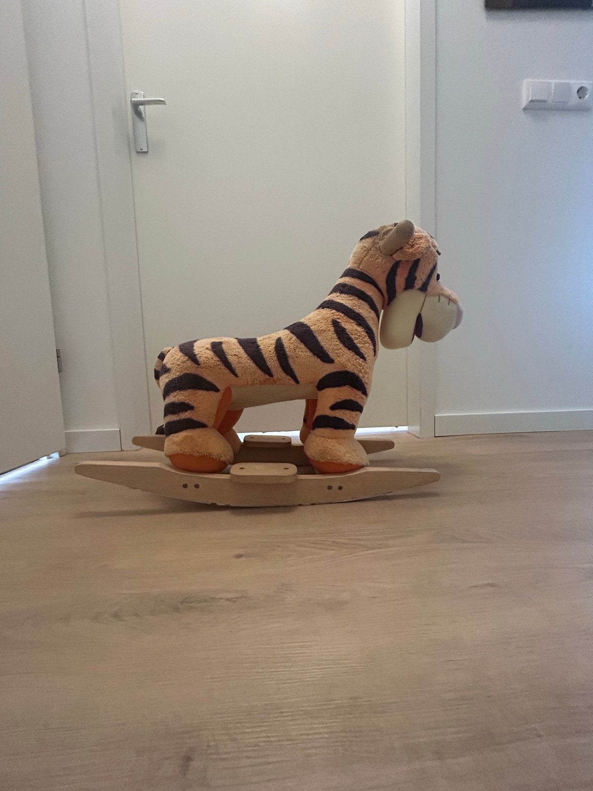 Tijger hobbelpaard, Ophalen, Gebruikt