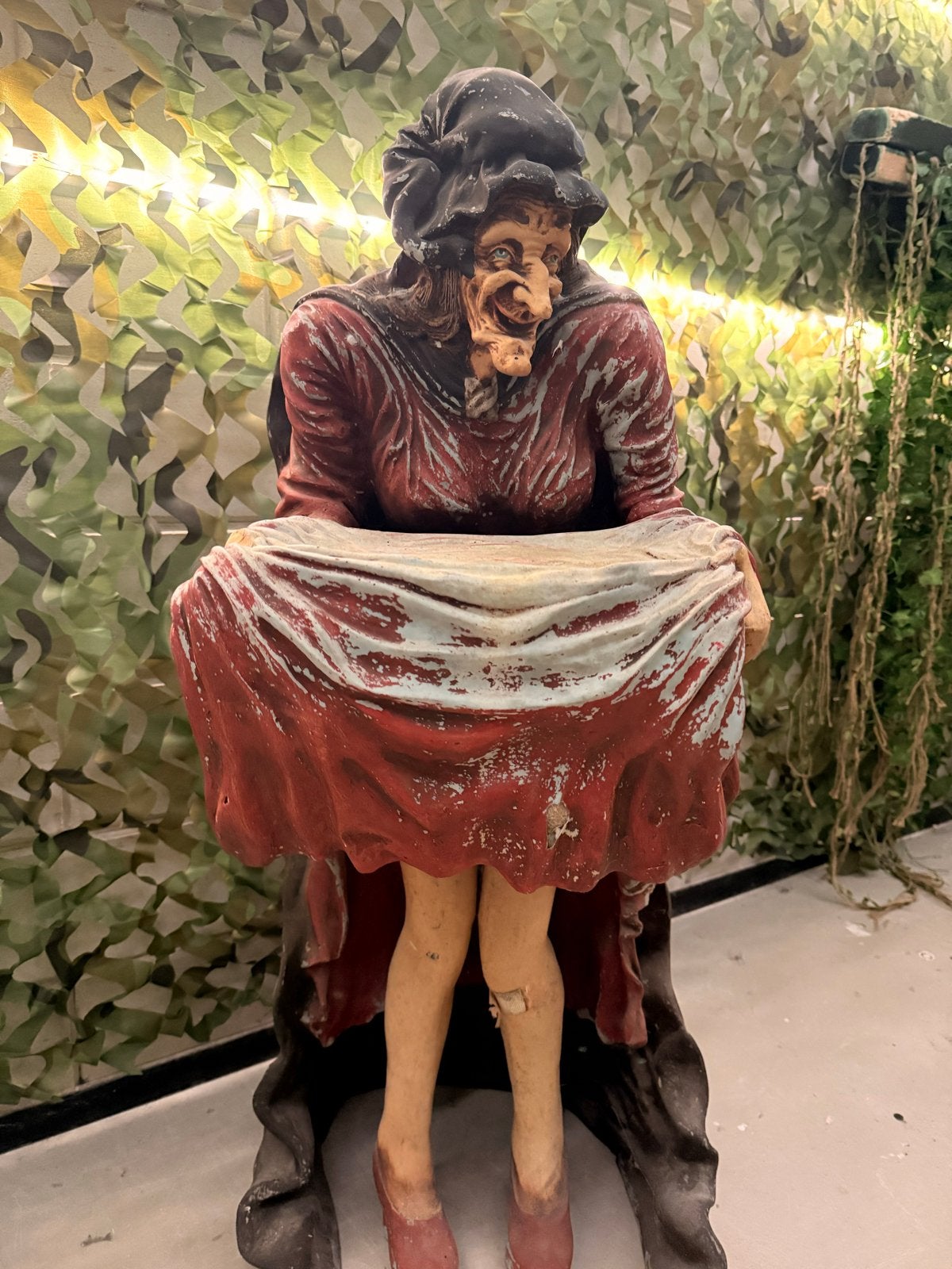 Grote Heks Beeld - Decoratie voor Halloween of Tuin, Verzamelen, Ophalen, Gebruikt, Fantasy