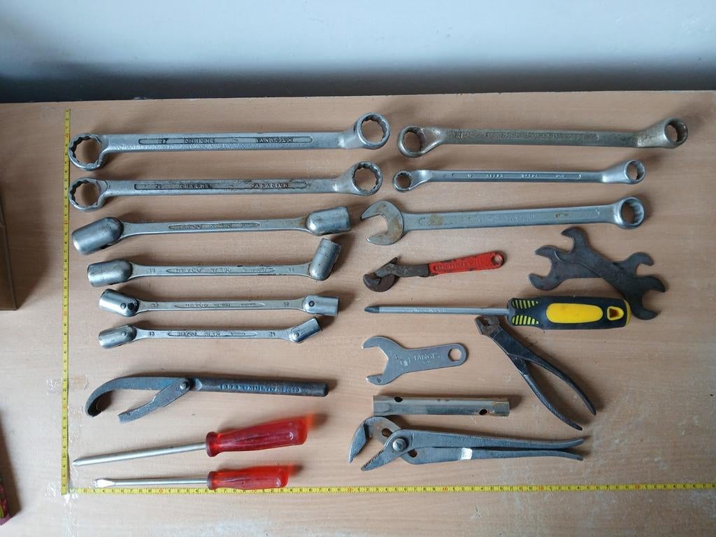 Gereedschap, Ophalen, Zo goed als nieuw