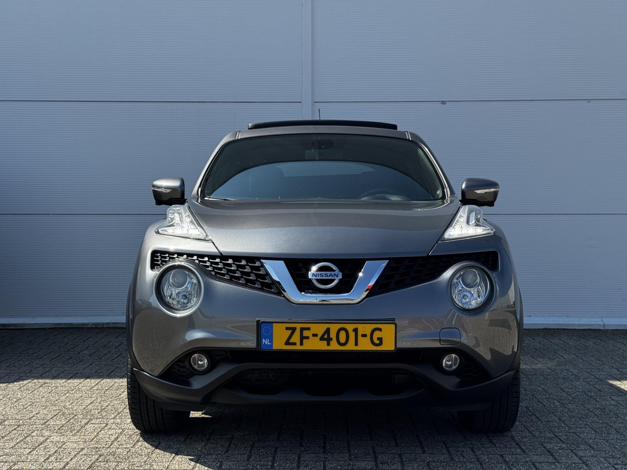Nissan Juke 1.6 Tekna / Elektrisch Schuif-/Kanteldak / Panor, Auto's, Nissan, Euro 6, 4 cilinders, 49 €/maand, Leder