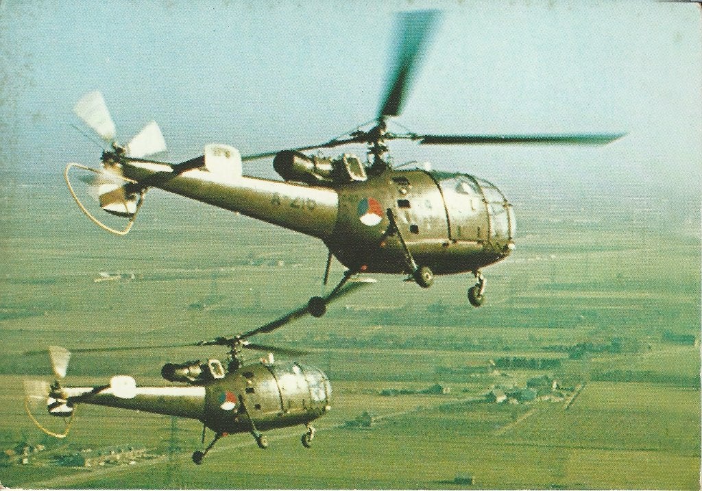 2x AK Helicopter Koninklijke Luchtmacht Alouette III, Ophalen of Verzenden, 1960 tot 1980, Ongelopen, Voertuig