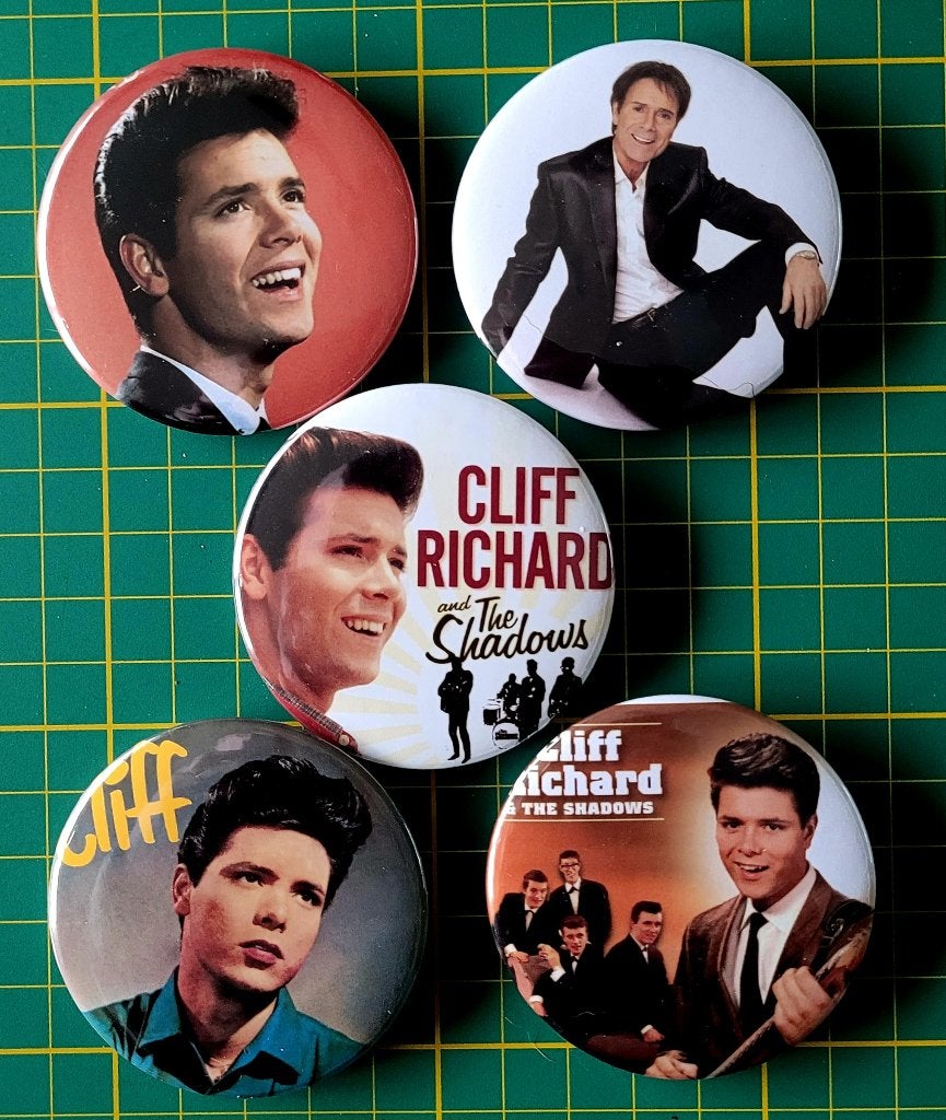 Grote Cliff Richard buttons, Verzamelen, Verzenden, Nieuw