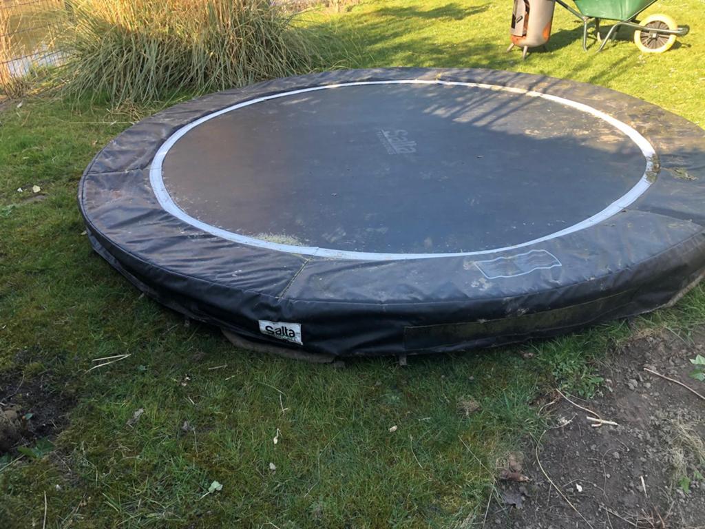 Trampoline salta 3 meter afgebroken veren en beugels doek., Ophalen of Verzenden, Gebruikt