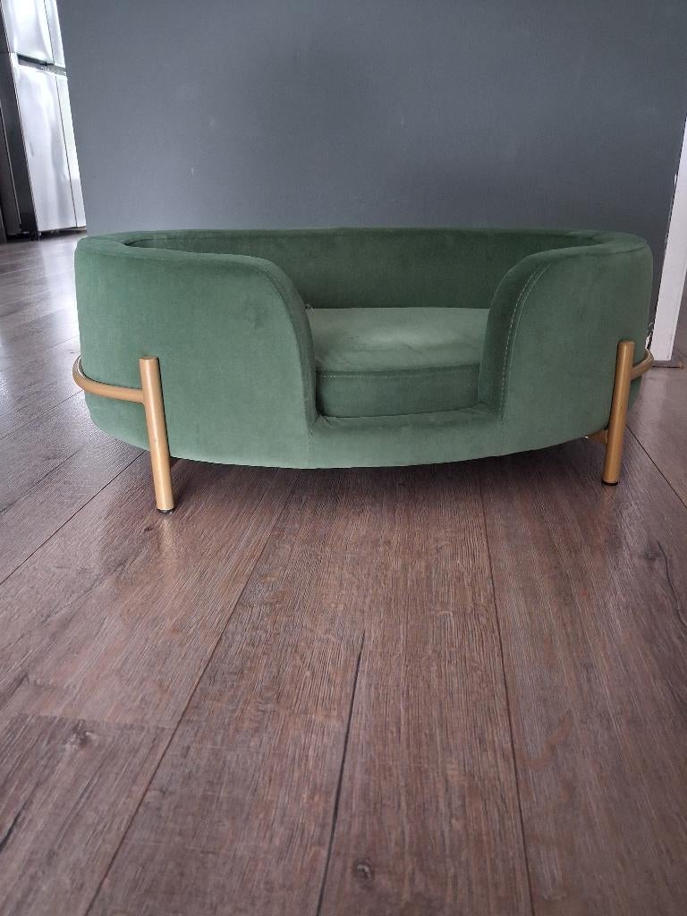 Hondenmand op pootjes, Ophalen, Zo goed als nieuw, Stof