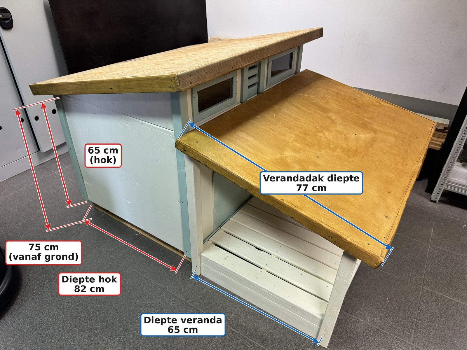Geïsoleerd weerbestendig hondenhok met veranda, Ophalen, 65 tot 100 cm, 75 tot 110 cm, Nieuw