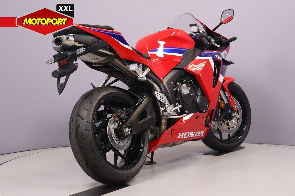 Honda CBR 600 RR (bj 2026), Motoren, Honda Motor Europe Ltd, Bedrijf, Sport, Customer.service@honda-eu.com
