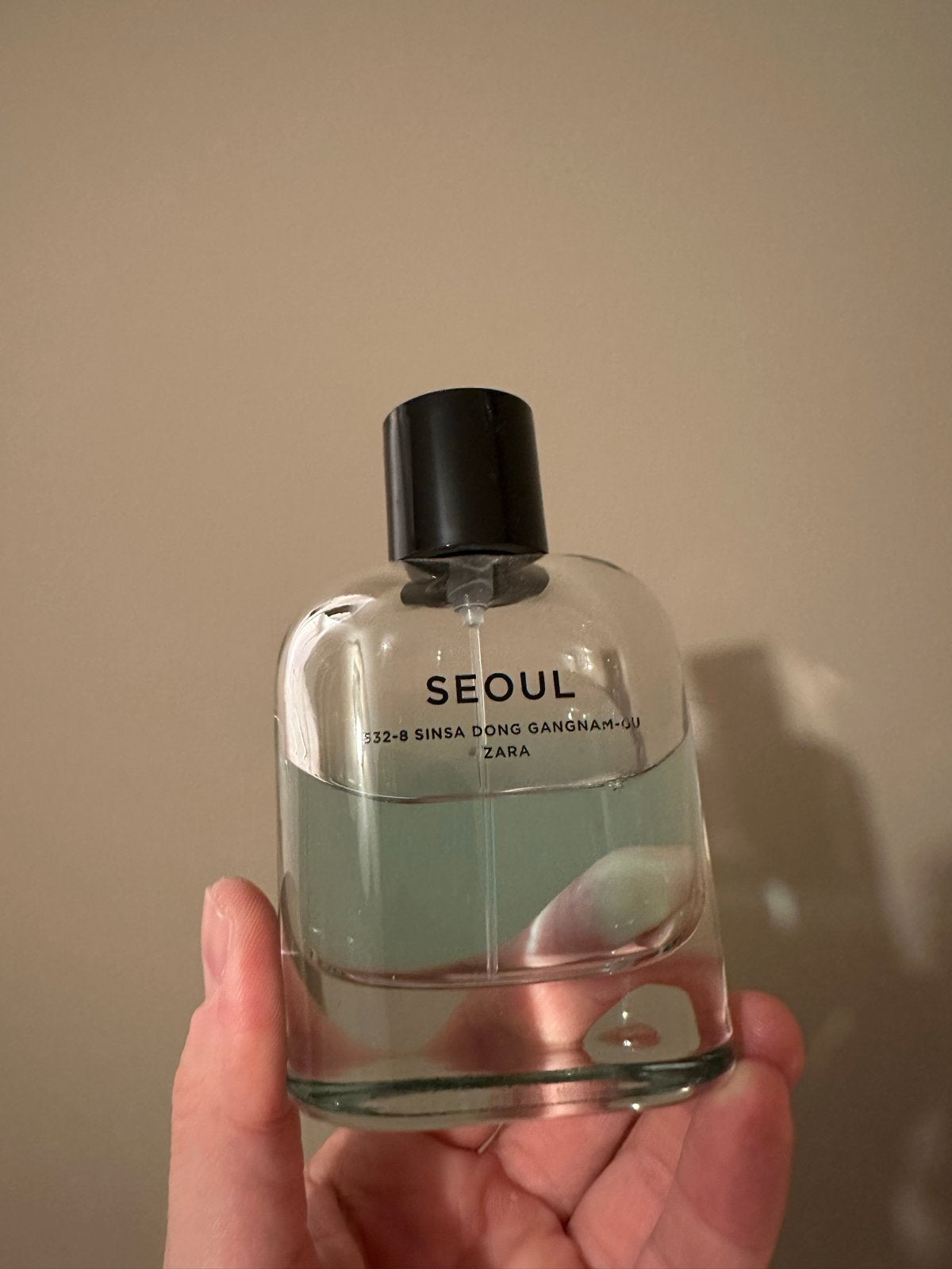 Zara Seoul parfum - halfvolle fles, Verzenden, Gebruikt