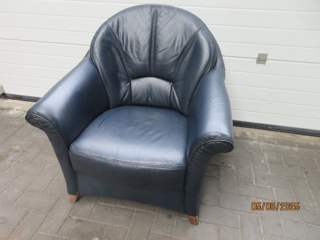 donkerblauwe leren fauteuil, Ophalen, Gebruikt, 75 tot 100 cm, Leer