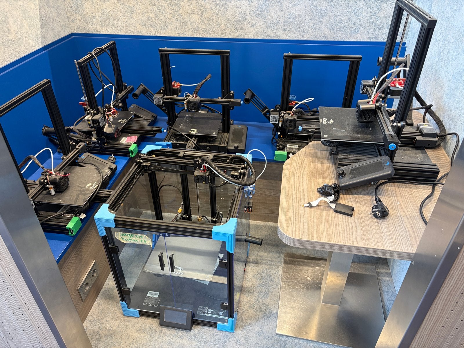 Diverse 3D-printers te koop - Creality Ender, Ophalen, Gebruikt, Filament