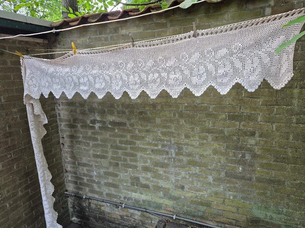 Gehaakt valletje met bloemmotief, Vitrage, Gebruikt, Overige merken, Ophalen of Verzenden