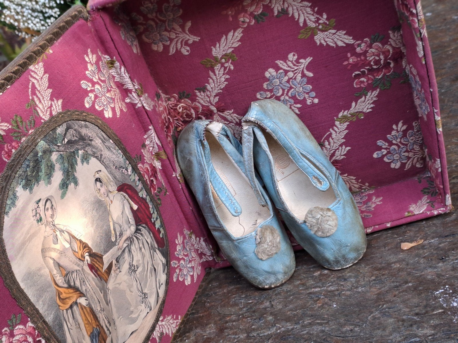 Victorian/ Edwardian lichtblauwe/ turquoise kinderschoentjes, Antiek en Kunst, Verzenden