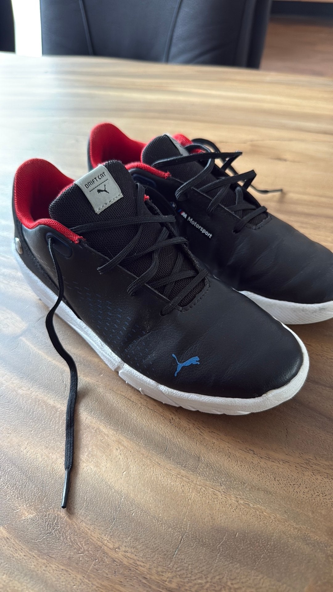 Drift cat schoenen van het merk puma met bmw logo maat 34, Ophalen, Gebruikt, Jongen of Meisje, Schoenen