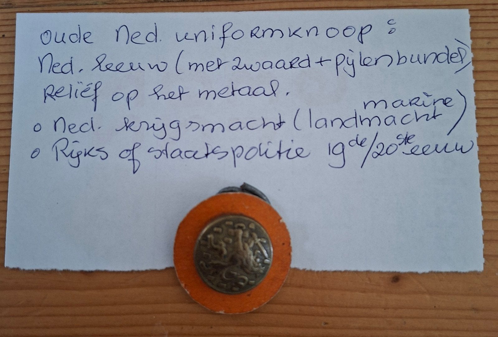 militair oude nederlandse uniformknoop zie foto, Ophalen of Verzenden, Landmacht, Nederland