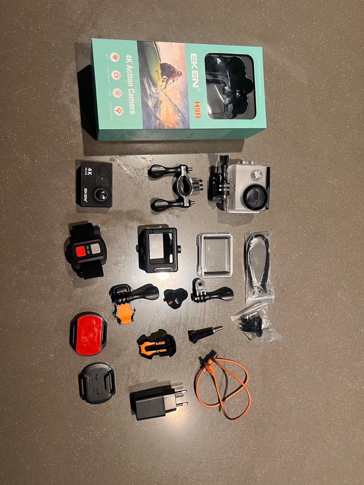 Eken H9R 4K actiecamera met waterdichte accessoires, Ophalen, Zo goed als nieuw, Overige merken