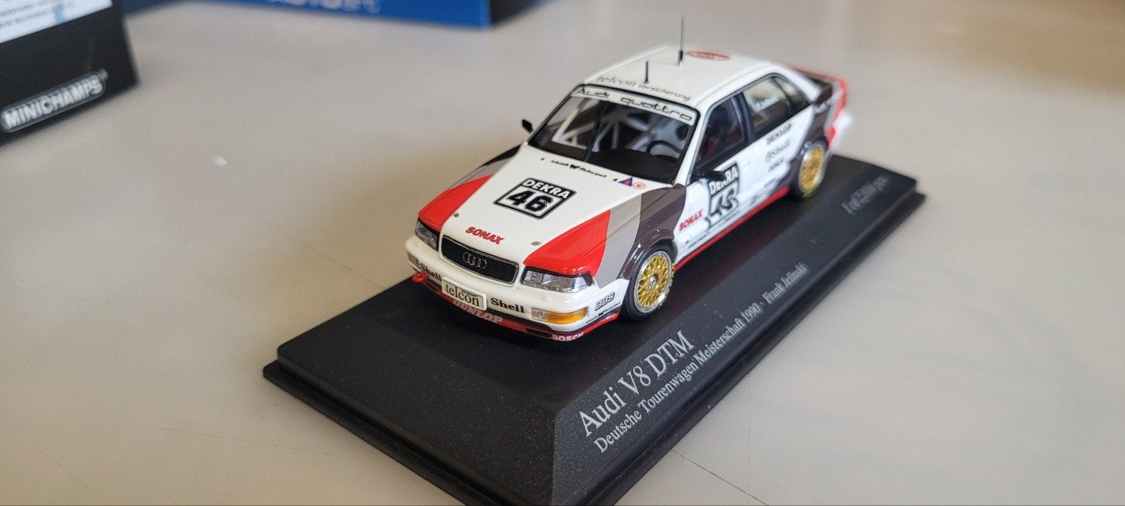 Minichamps Audi V8 DTM 1990 Frank Jelinski, Ophalen of Verzenden, Zo goed als nieuw, Auto, MiniChamps