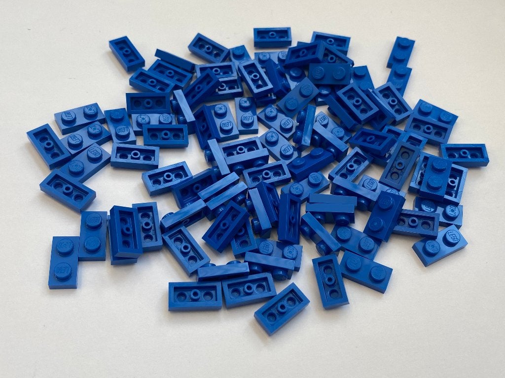 Partij 100x nieuwe 1x2 Lego plaatjes in diverse kleuren, Overige thema's, Lego, Nieuw, Ophalen of Verzenden