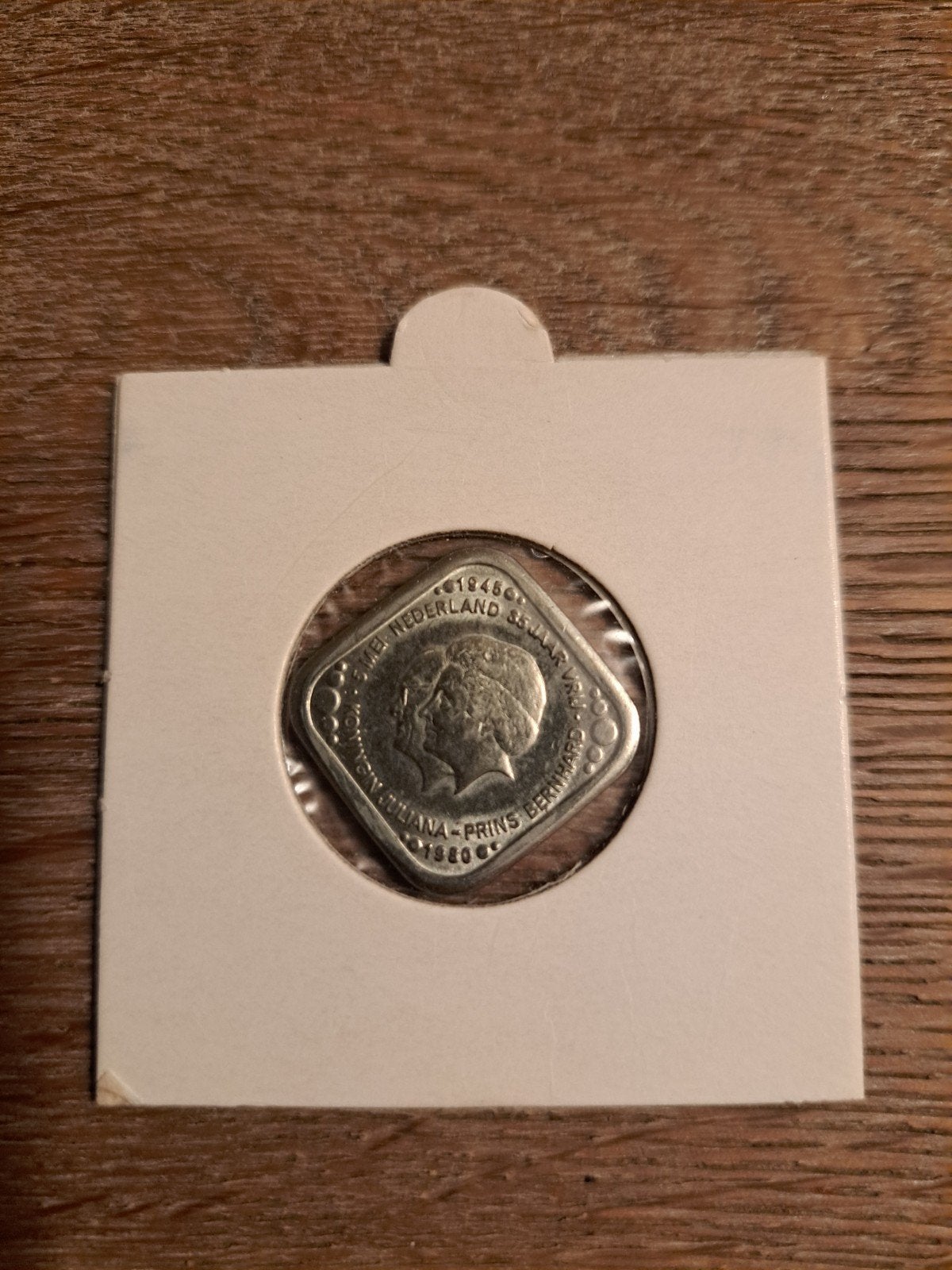 herdenkingsmunt nl 35 jaar vrij, Ophalen of Verzenden, Koningin Juliana, Losse munt
