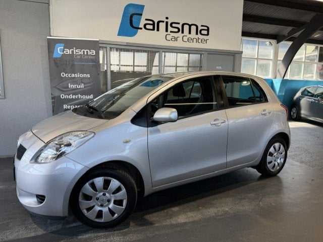 Toyota Yaris 1.3 VVTi Sol|5DRS|NW Koppeling|APK|NAP, Auto's, Voorwielaandrijving, 4 cilinders, 995 kg, Origineel Nederlands
