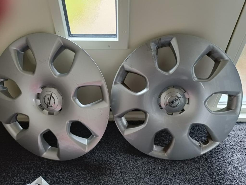 Wieldoppen Opel Astra/Zafira 16 inch 2stuks, Auto diversen, Wieldoppen, Ophalen, Gebruikt