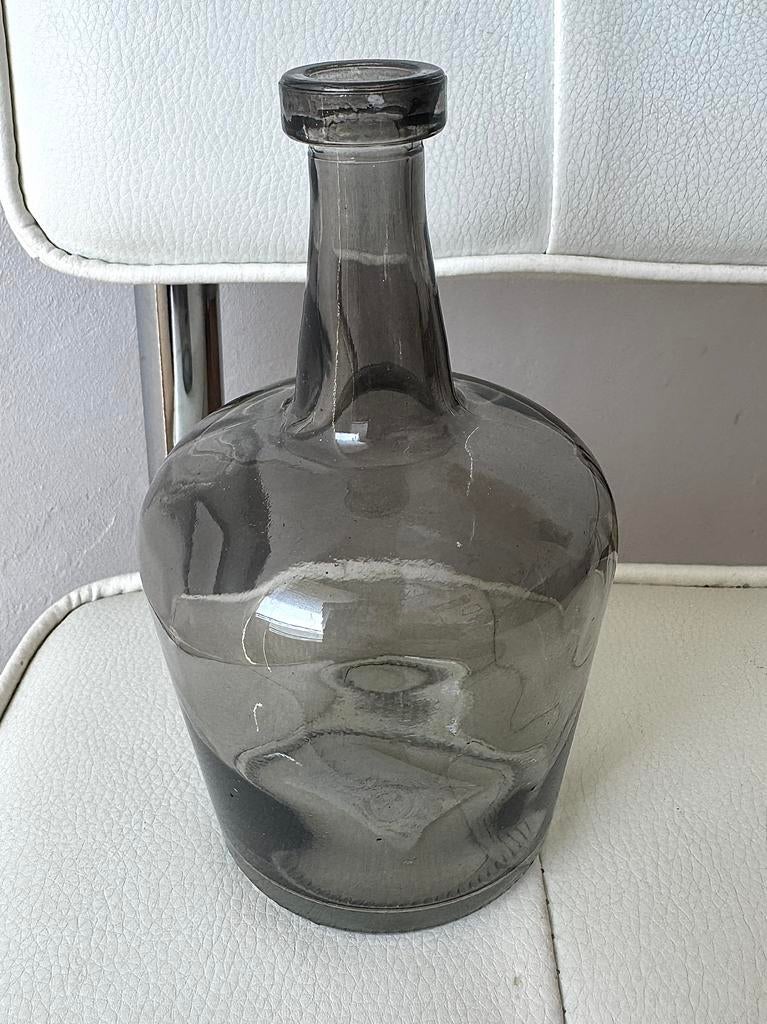 Klein schattig vaasje smokey grey, Verzenden, Zo goed als nieuw, Overige kleuren, Glas
