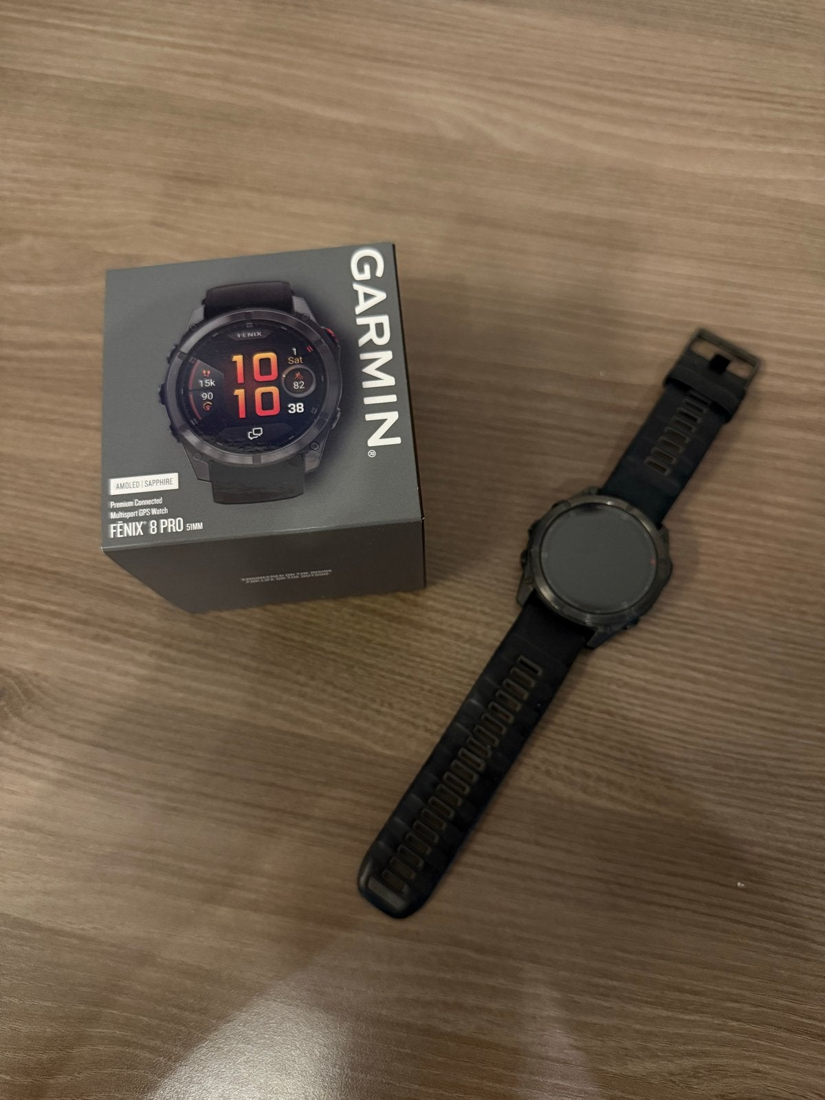 Foto 4 van Garmin Fenix 8 Pro AMOLED Saffier 51mm