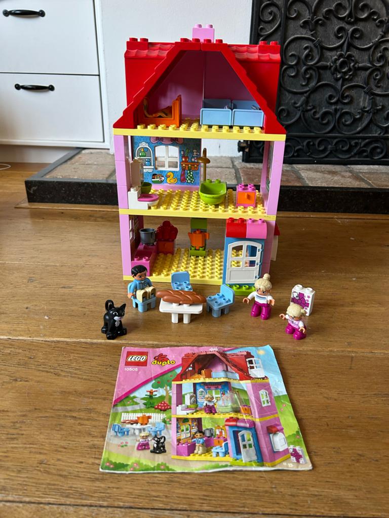 LEGO Duplo Familiehuis 10505 met figuren en instructies, Kinderen en Baby's, Speelgoed | Duplo en Lego, Ophalen, Gebruikt, Compleet