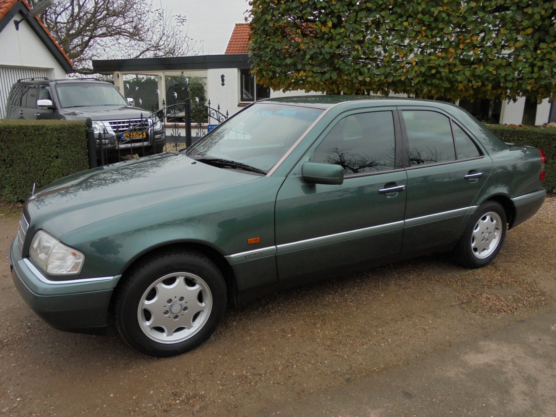 Mercedes-Benz C-Klasse 180 Elegance *104.000 org.km.NAP*ABSO, foto 4