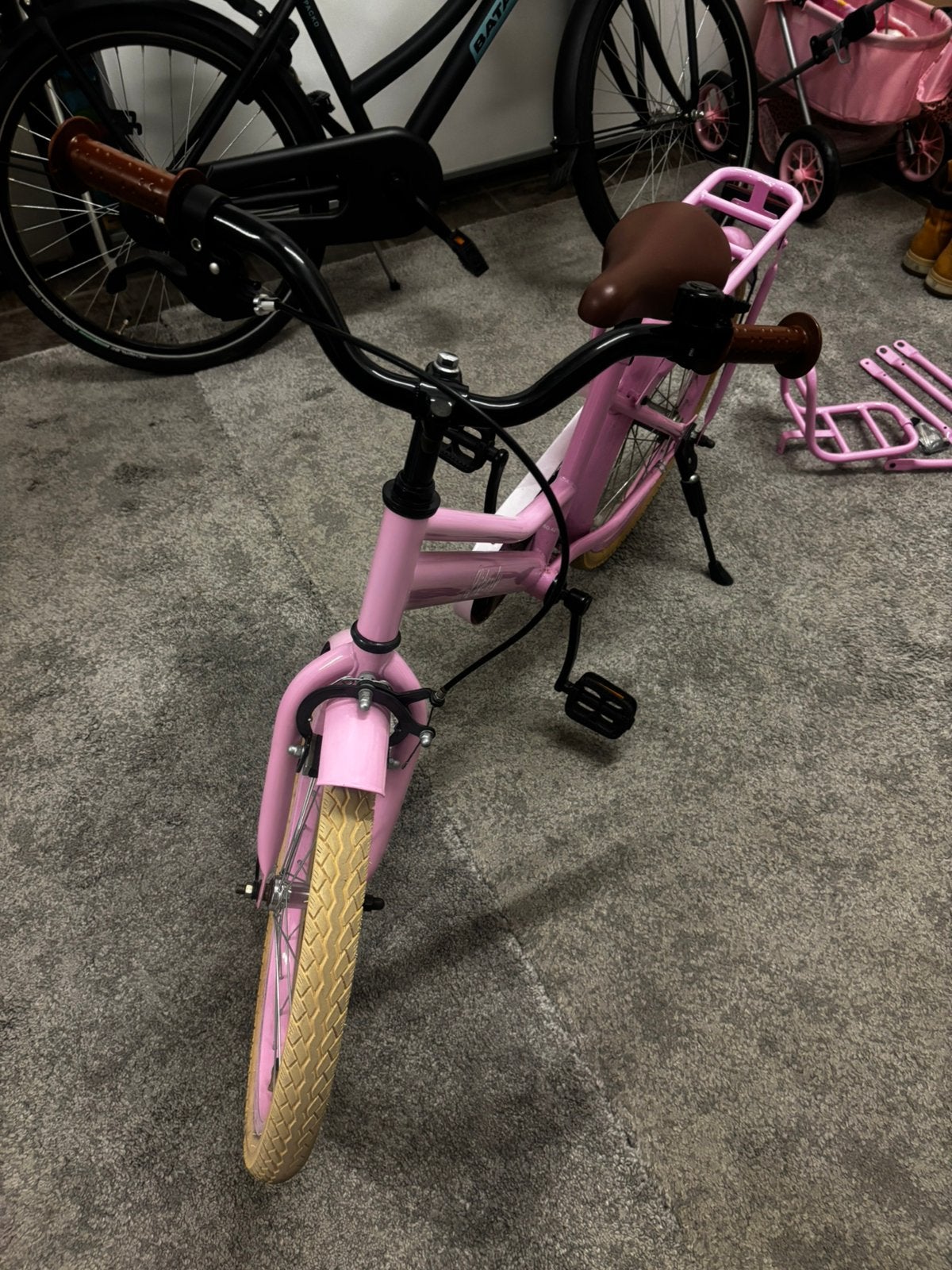 24 inch meisjesfiets, Ophalen, Terugtraprem, Handrem, Gebruikt