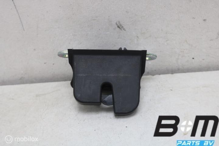 Achterklepslot Skoda Fabia 4 2G6827505B, Gebruikt