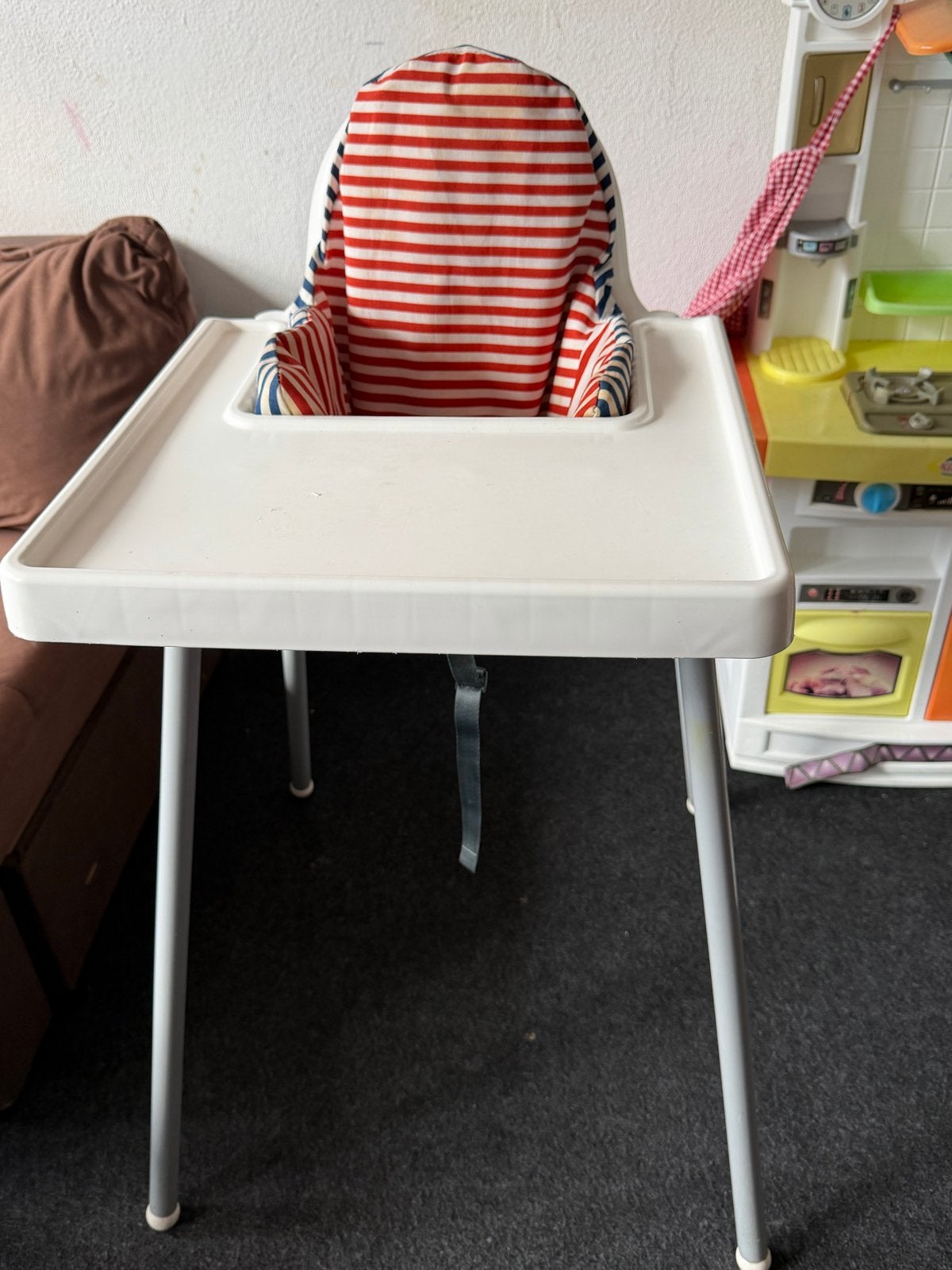 IKEA Antilop kinderstoel met eetblad en kussen, Ophalen, Gebruikt, Overige typen, Afneembaar eetblad