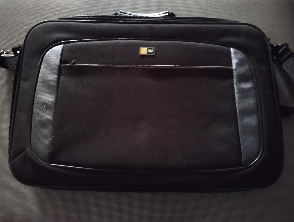 Case logic laptoptas, 19 inch, 52x4x36 cm, Ophalen of Verzenden, 13 inch, Gebruikt, Schoudertas