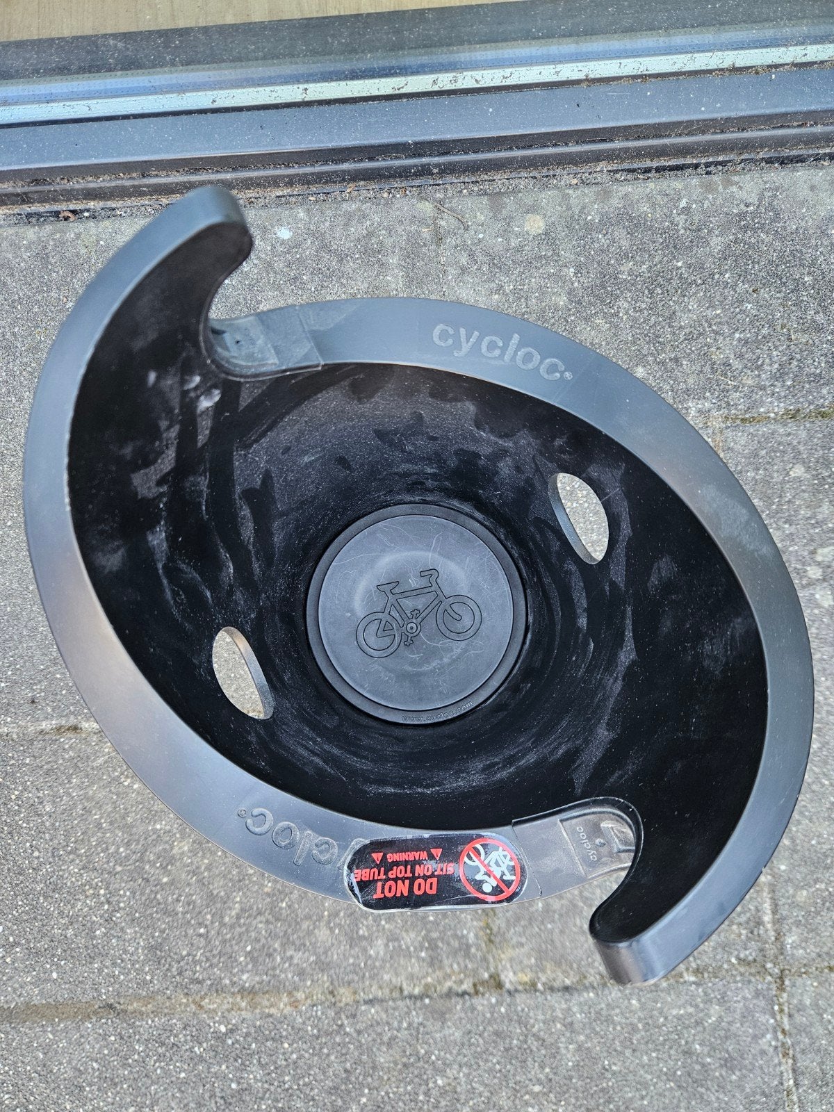 Cycloc fietsophangsysteem compleet met bevestigingsmateriaal, Ophalen, Zo goed als nieuw, Cycloc