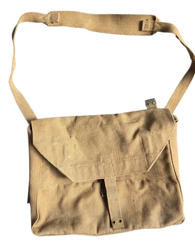 a british ww2 webbing officers bag, Ophalen of Verzenden, Engeland, Embleem of Badge
