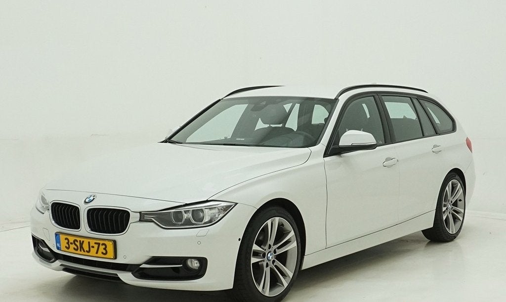 Mag nu weg voor 5750,- Sportline/BMW 3-Serie 320D, Auto's, BMW, Achterwielaandrijving, 1995 cc, Zwart, 4 cilinders