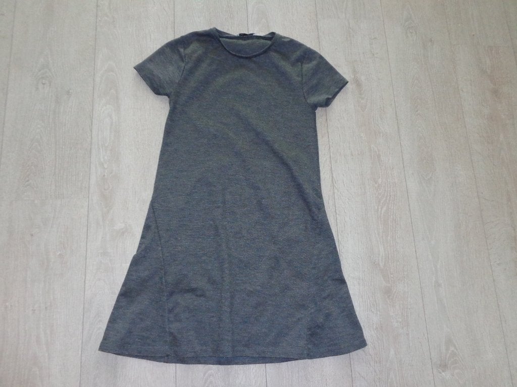grijs jurkje van Zara, maat M, Maat 38/40 (M), Ophalen of Verzenden, Grijs, Gedragen