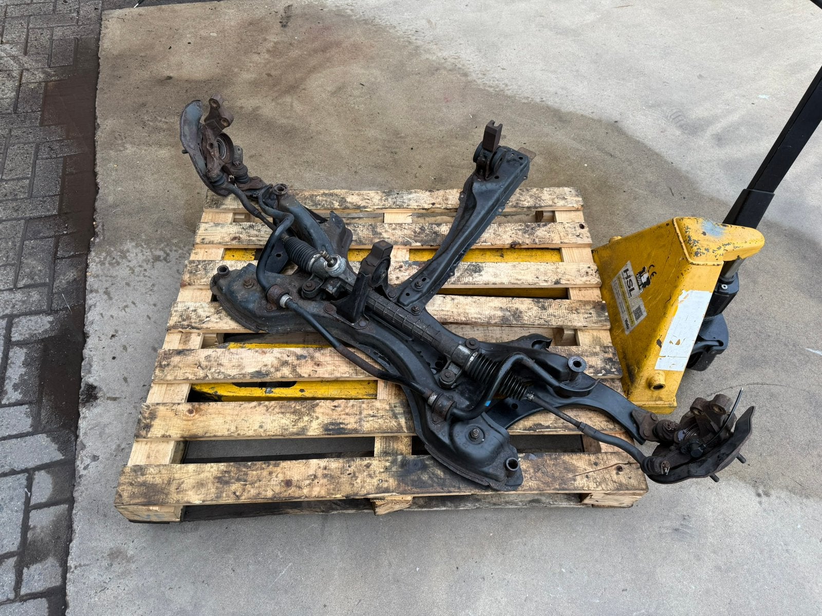 Toyota Corolla E12 Subframe, stuurhuis, wielnaven