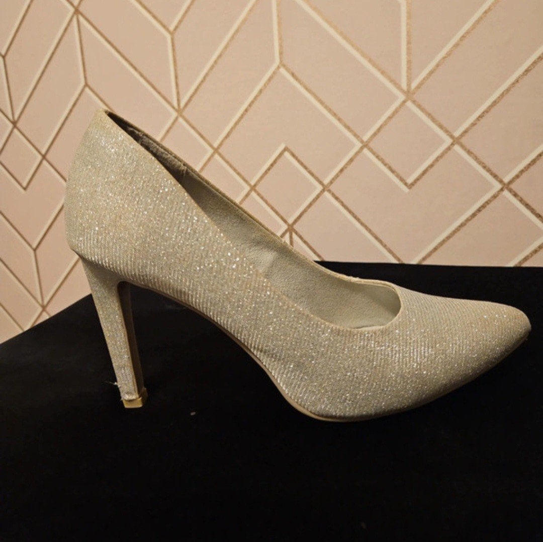 Marco tozzi hakken, Kleding | Dames, Trouwkleding en Trouwaccessoires, Ophalen of Verzenden, Gedragen, Zilver, Schoenen