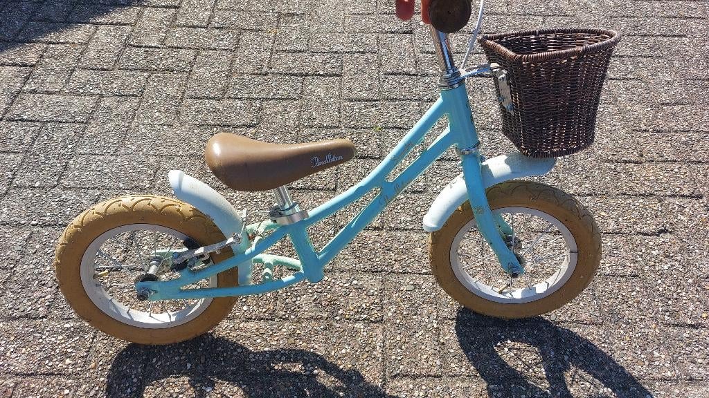Loopfietsje met schattig mandje, Ophalen, Gebruikt, Loopfiets