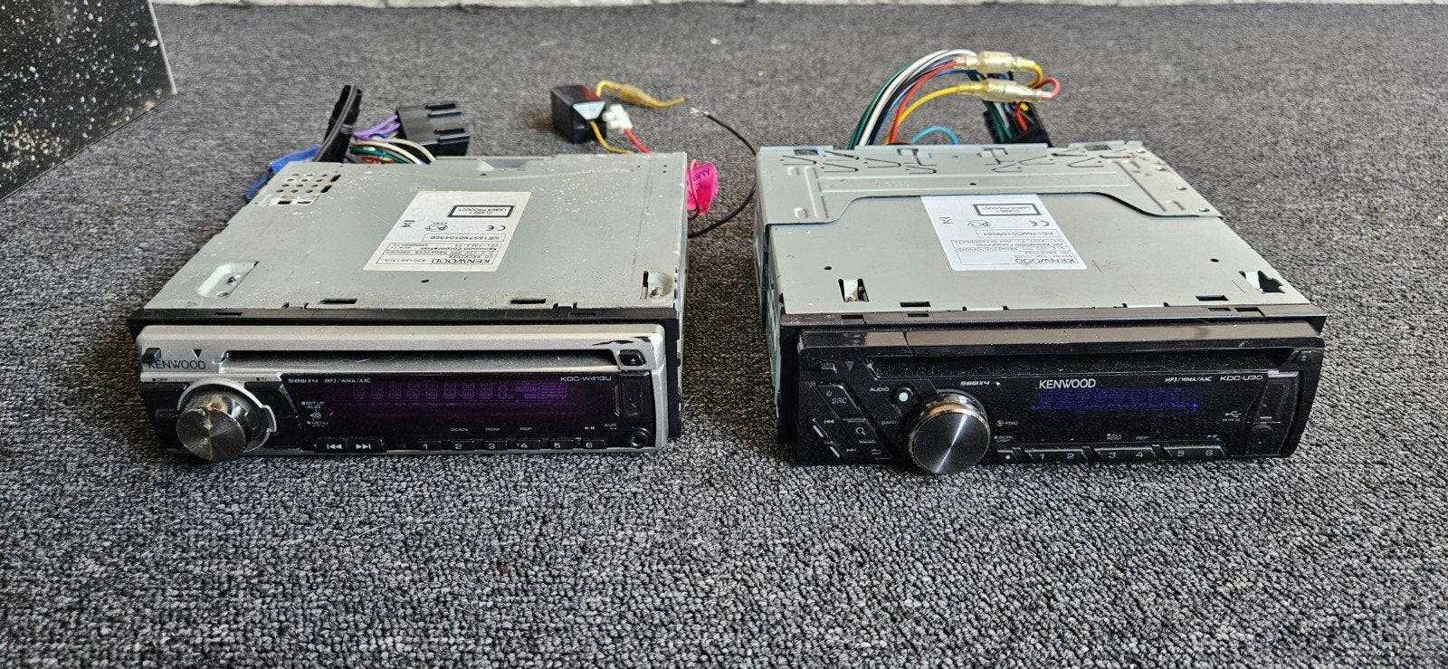 Te koop 2x Kenwood autoradio, Auto diversen, Ophalen, Gebruikt