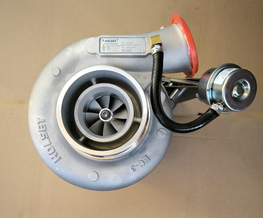 New Turbocharger Holset HX35W T3 10cm twin scroll V-band USA, Ophalen of Verzenden