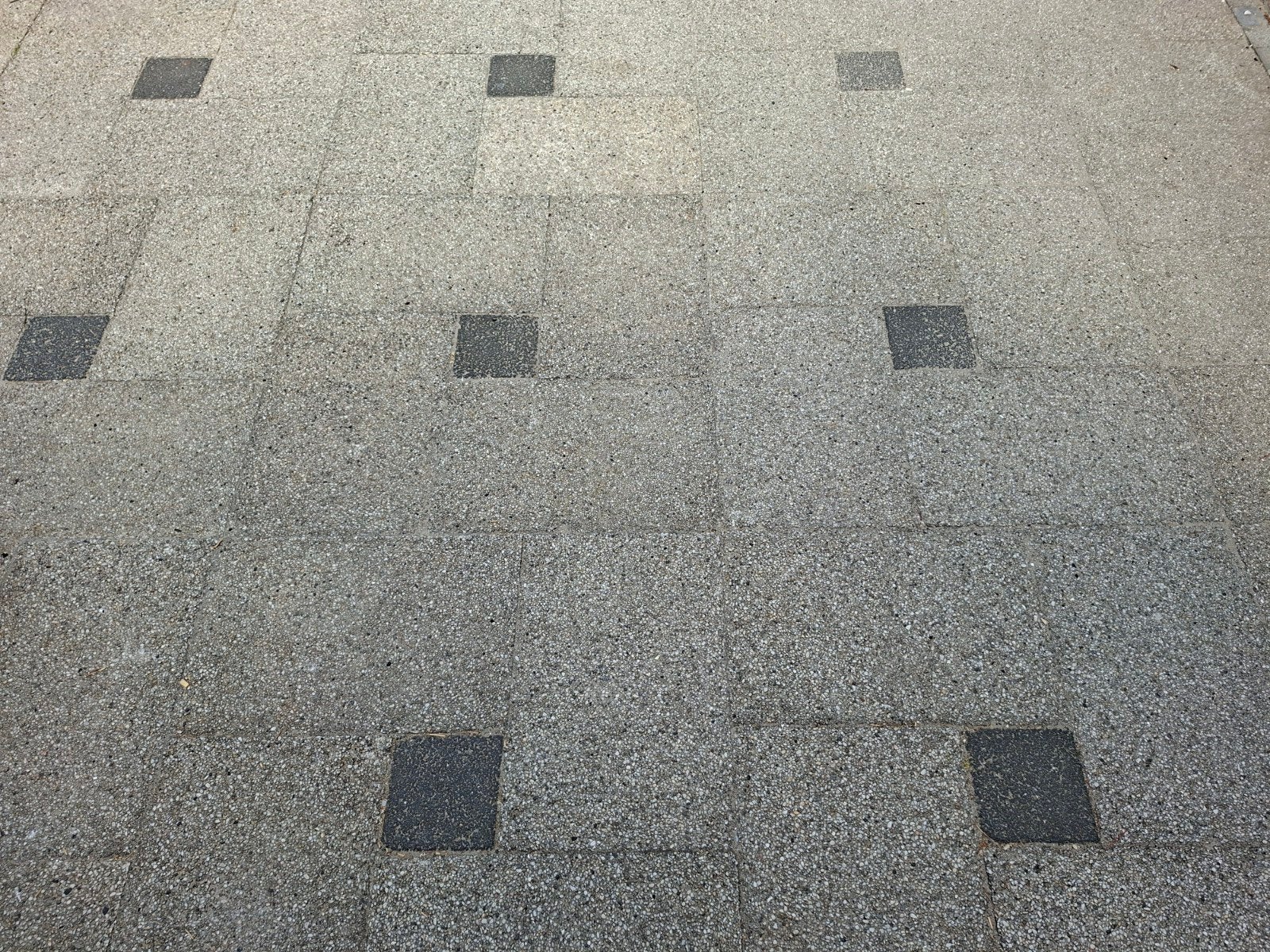 gratis grinttegels, Tuin en Terras, Tegels en Klinkers, Ophalen, Gebruikt, 10 m² of meer, Beton