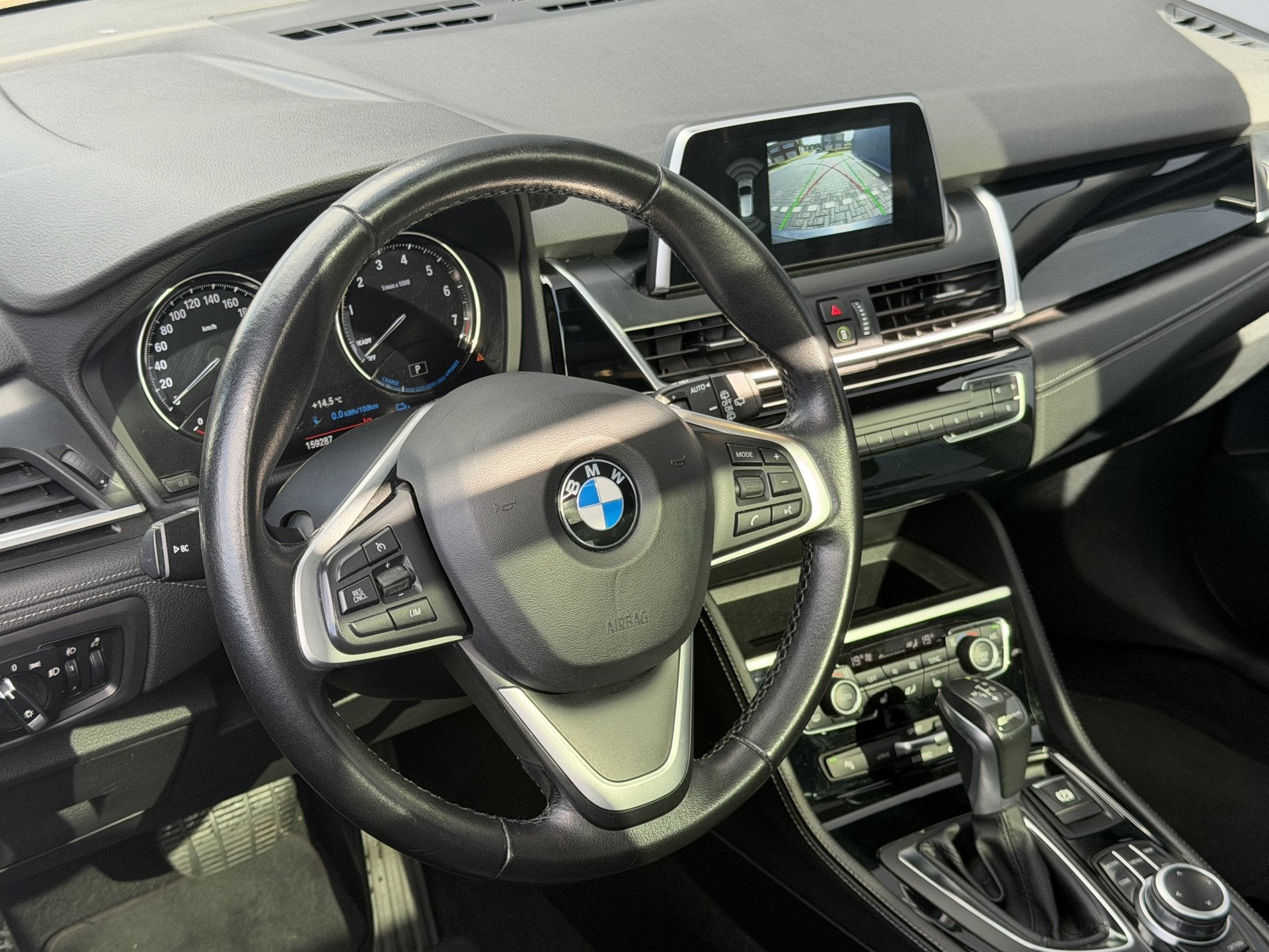 BMW 2 Serie Active Tourer 225xe iPerformance High Executive, Automaat, Gebruikt, Automatische klimaatregeling, Leder