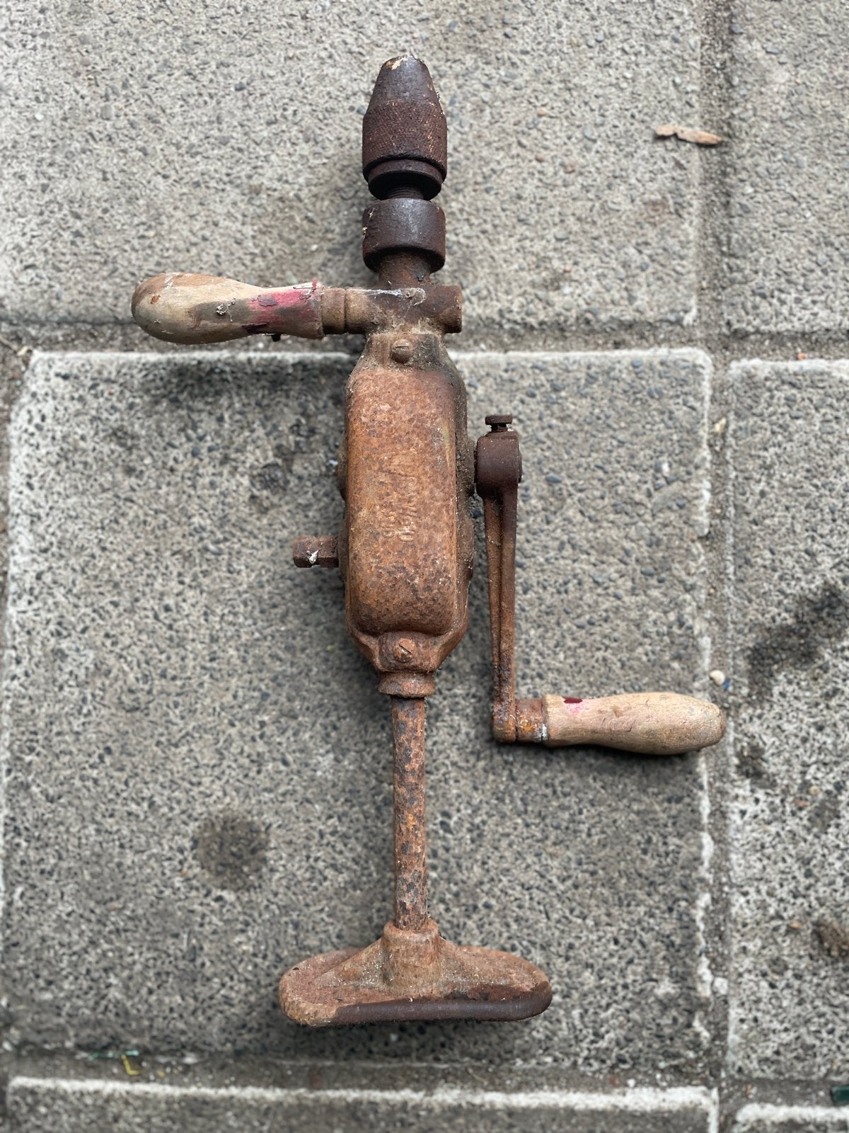 ANTIEKE HAND BOOR, Ophalen