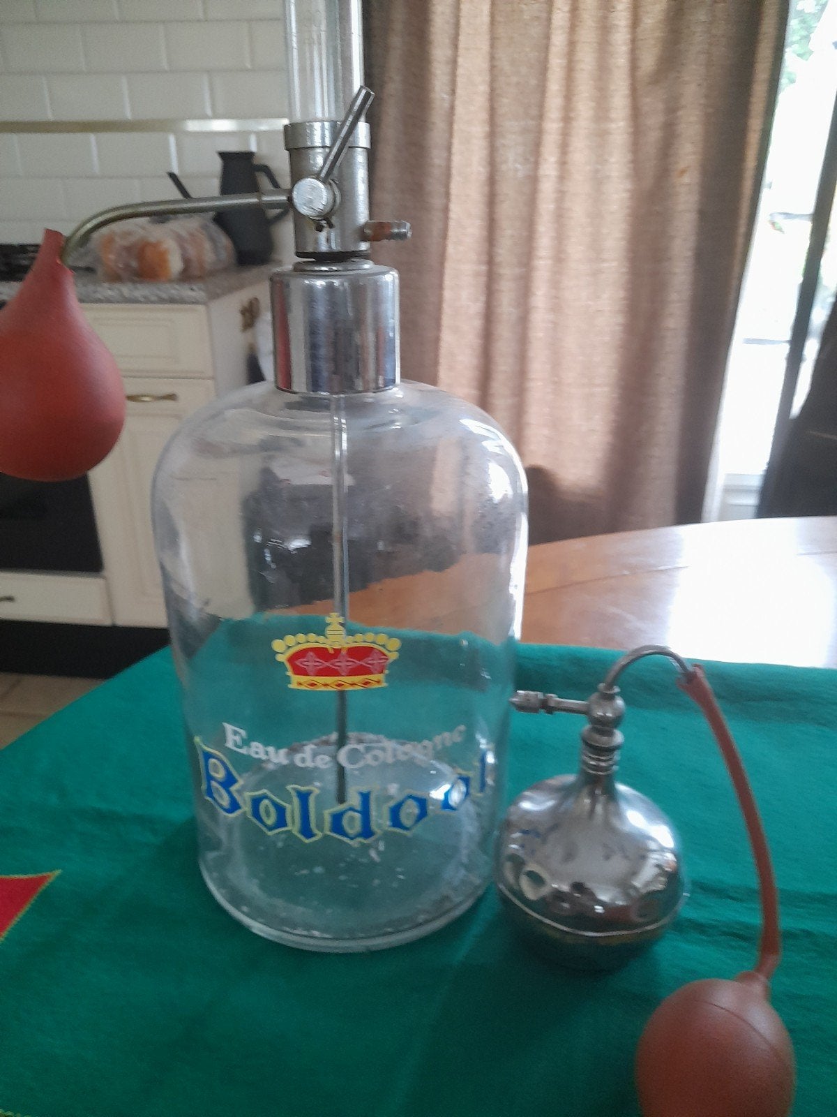 Vintage Eau de Cologne Boldoot dispenser met pomp, Ophalen of Verzenden